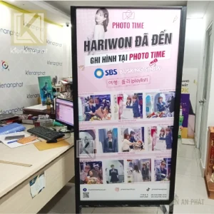 In Standee khung sắt đứng - In Standee Kiến An Phát